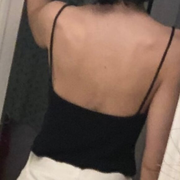 Brandy Melville Black Ribbed Crop Top V-Neck One Size - Picture 3 of 6